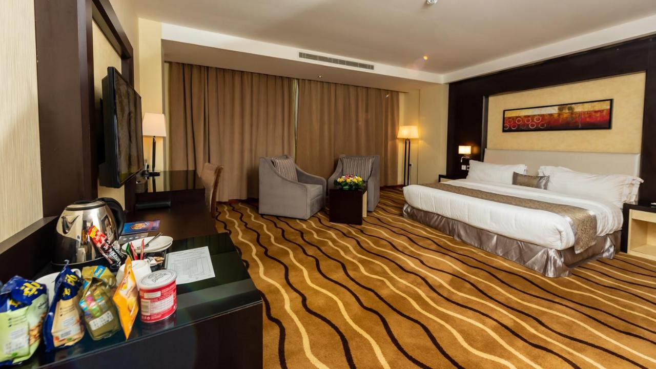 National Park Hotel بلجرشي‎ المظهر الخارجي الصورة